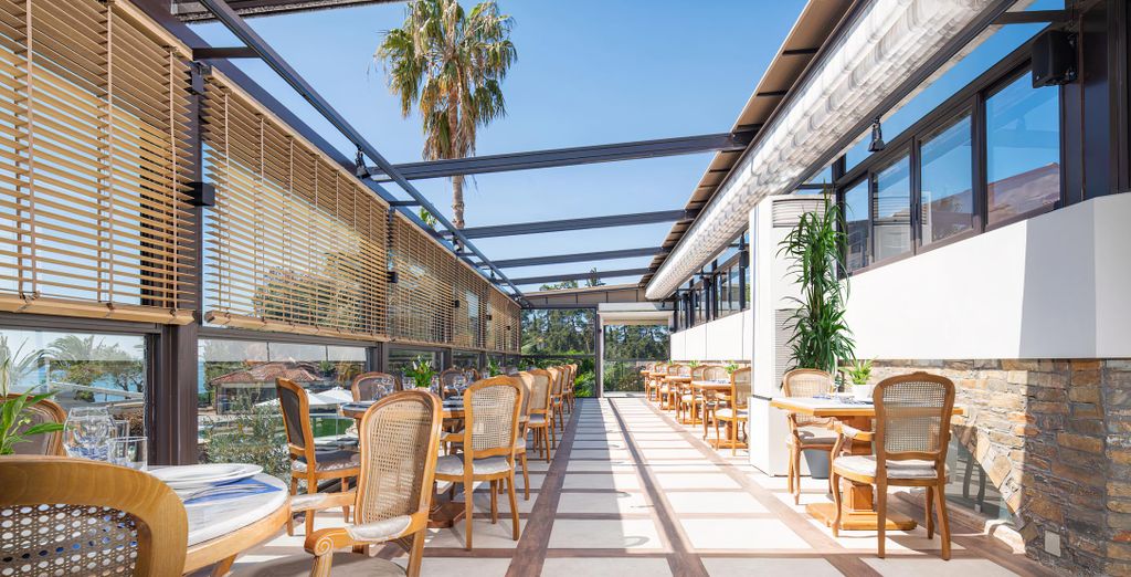 Anthemus Sea Beach Hotel & Spa 5*