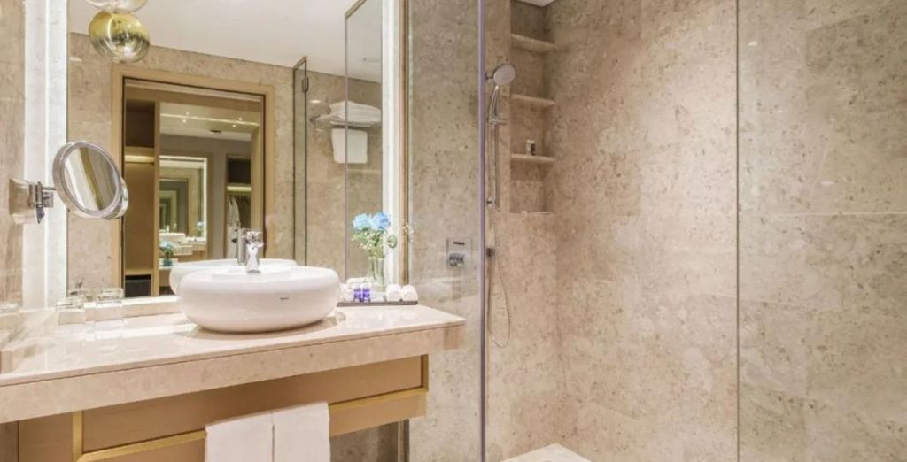 Avani Muscat Hotel 4*