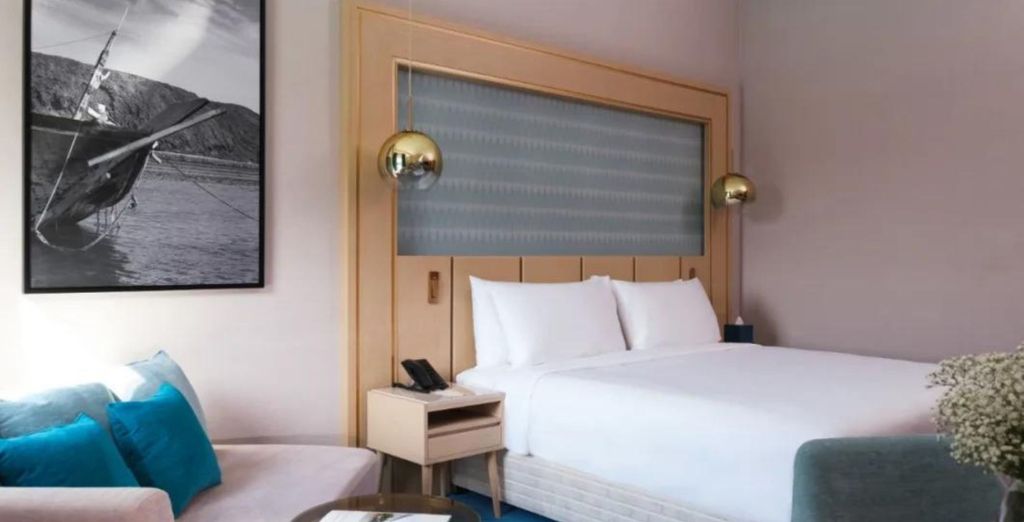 Avani Muscat Hotel 4*