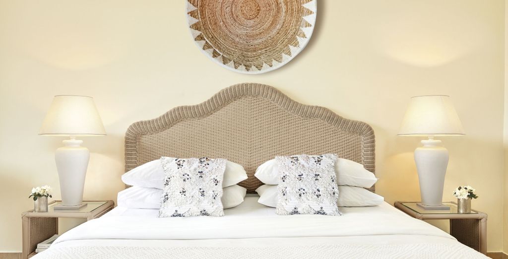 Grecotel Plaza Beach House 4*
