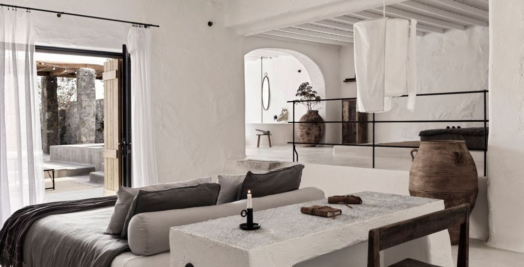 Nomad Mykonos 5*