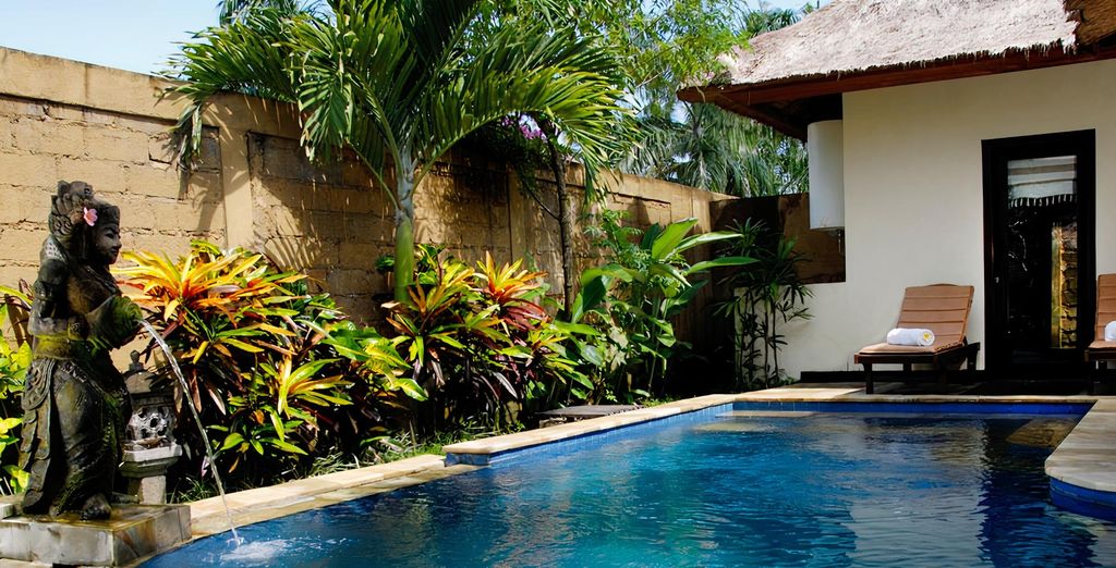 FuramaXclusive Resort & Villas 4*, Ombak Sunset 4* e Cross Bali Breakers 5*
