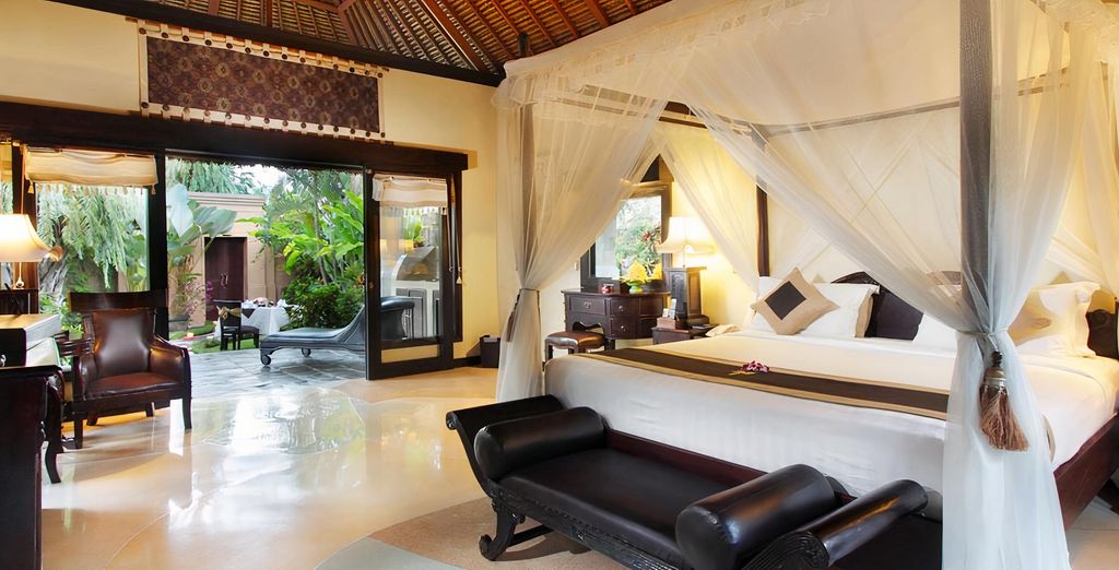 FuramaXclusive Resort & Villas 4*, Ombak Sunset 4* e Cross Bali Breakers 5*