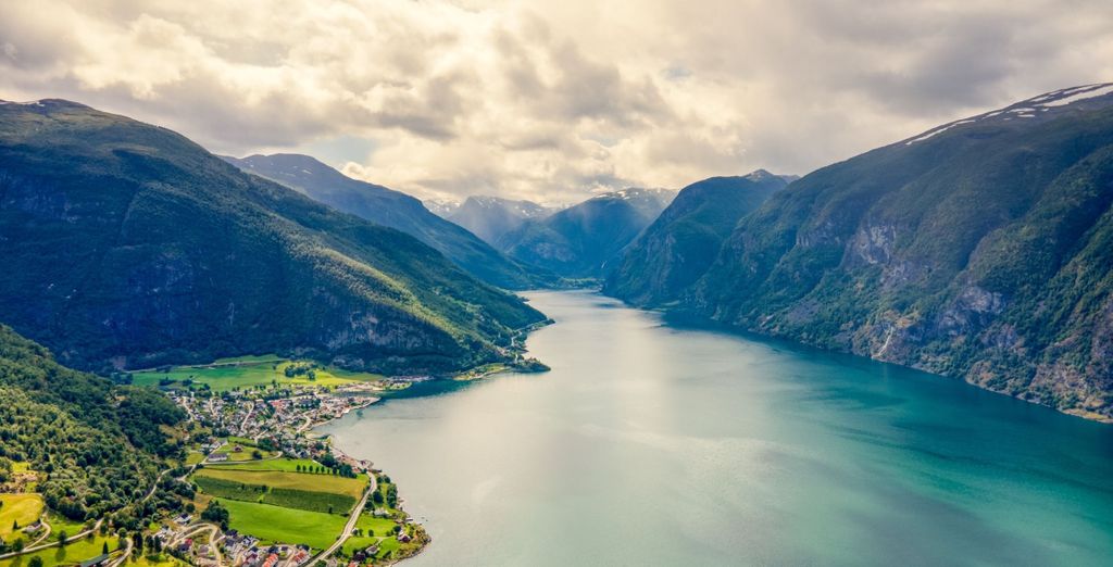 Tour di 6 notti della Norvegia occidentale con crociera nei fiordi e soggiorno a Oslo