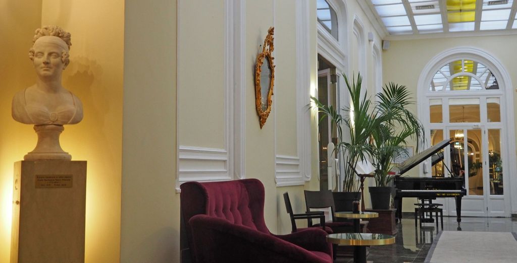 Grand Hotel Et Des Palmes 5*