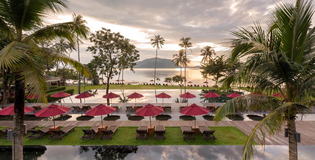 The Vijitt Resort Phuket 5*