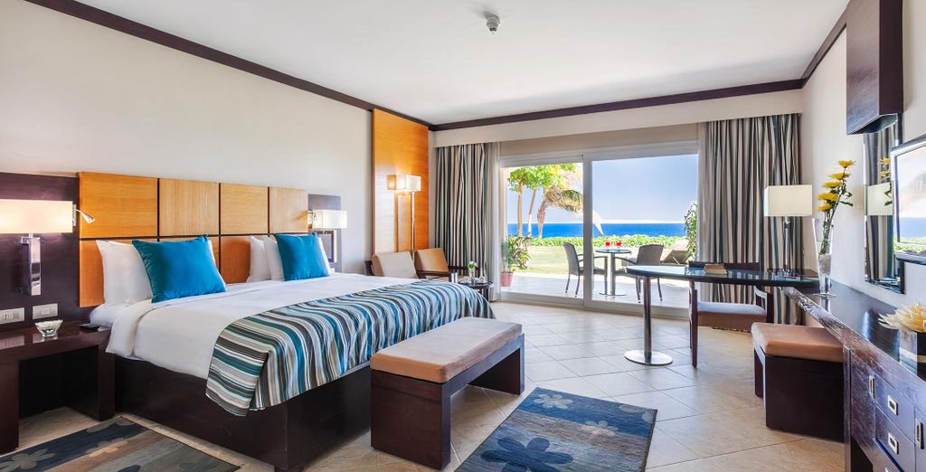 Cleopatra Luxury Resort Sharm El Sheikh 5*