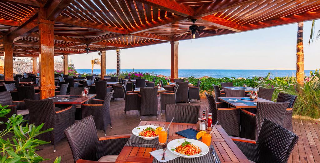 Cleopatra Luxury Resort Sharm El Sheikh 5*