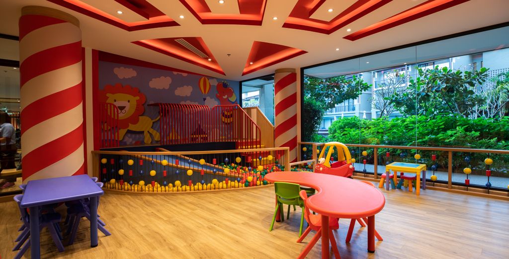 Radisson Suites Bangkok Sukhumvit 4* e Sofitel Krabi Phokeethra 5* con possibile estensione a Khao Lak