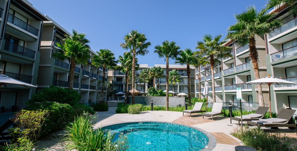 Le Meridien Khao Lak Beach & Spa Resort 5*