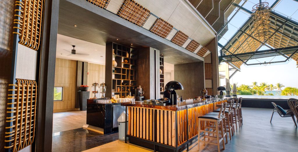 Combinato 5* Metadee Concept Hotel e Le Méridien con possibile pre-estensione a Bangkok