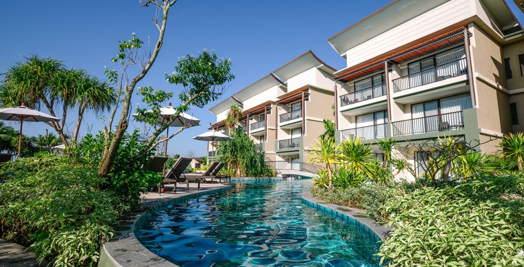 Le Meridien Khao Lak Beach & Spa Resort 5*