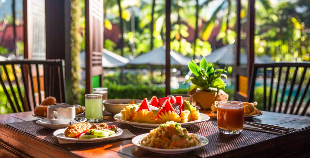 Hilton Garden Inn Phuket 4*, Elixir Koh Yao Resort 4* e Bhandari Khao Lak 4*