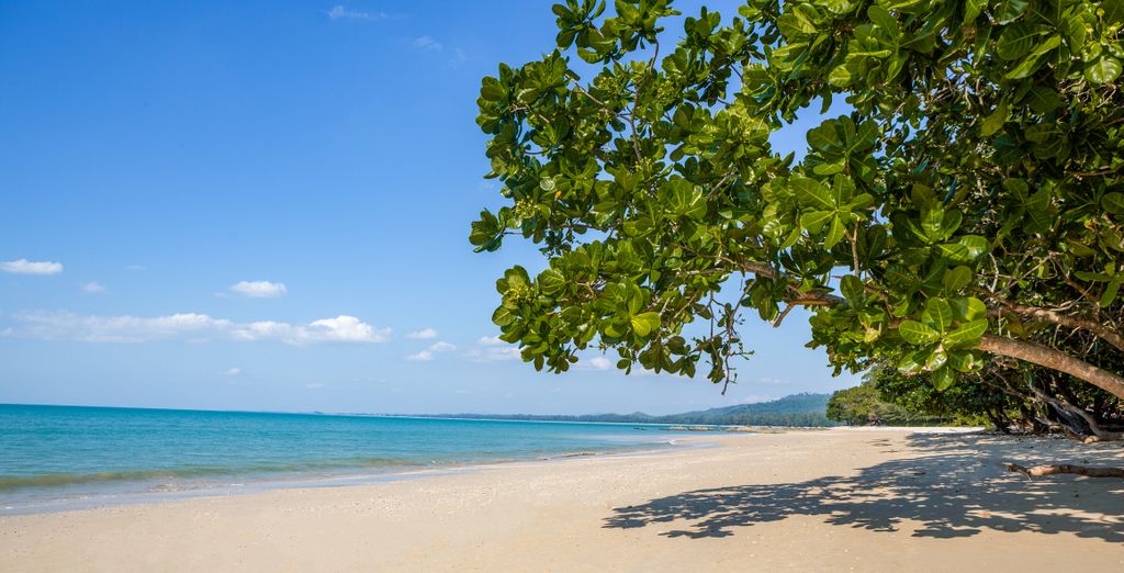 Namaka Resort Kamala 5*, Phi Phi CoCo Beach Resort 4*, Khao Lak Laguna Resort 4* con pre-estensione opzionale a Bangkok 