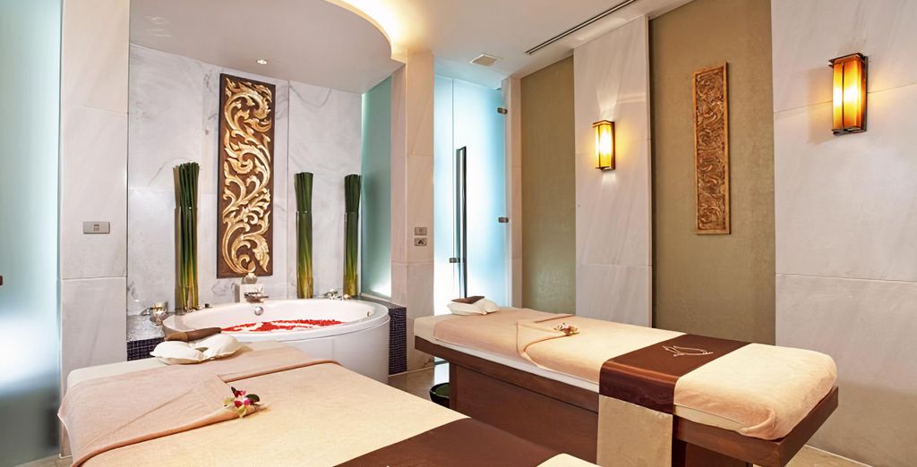 Combinato 5* Centara Grand & Bangkok Convention Centre at Central World e Centara Grand Beach Resort Phuket 