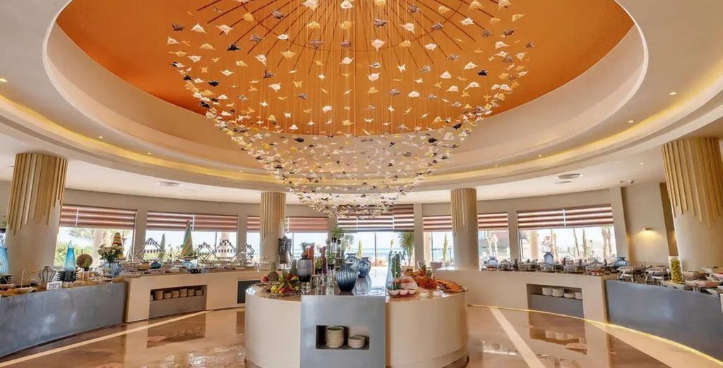 Rixos Premium Magawish Suites & Villas 5*
