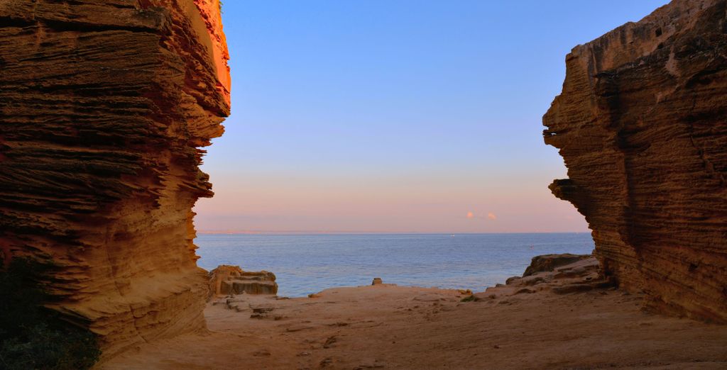 Resort Cala la Luna 4*