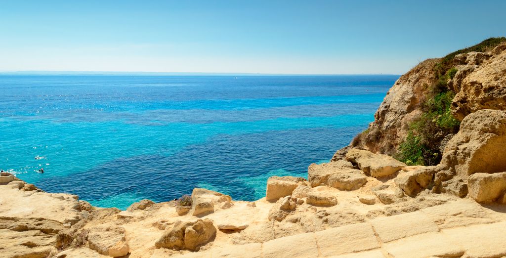 Resort Cala la Luna 4*