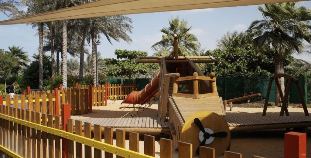 Combinato 5* InterContinental Fujairah Resort 5* e Grand Hyatt Dubai 5*