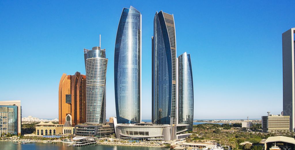 Conrad Abu Dhabi Etihad Towers 5*