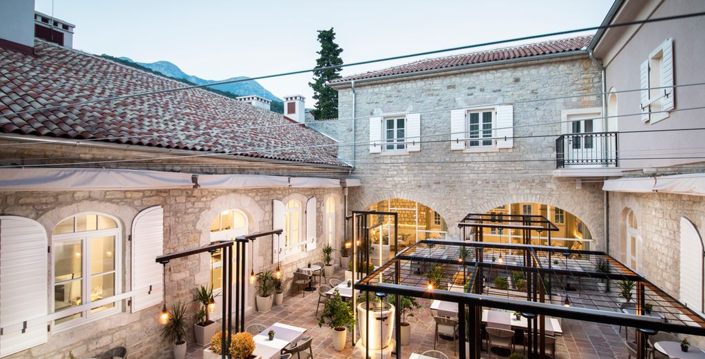 Lazure Hotel & Marina 5*