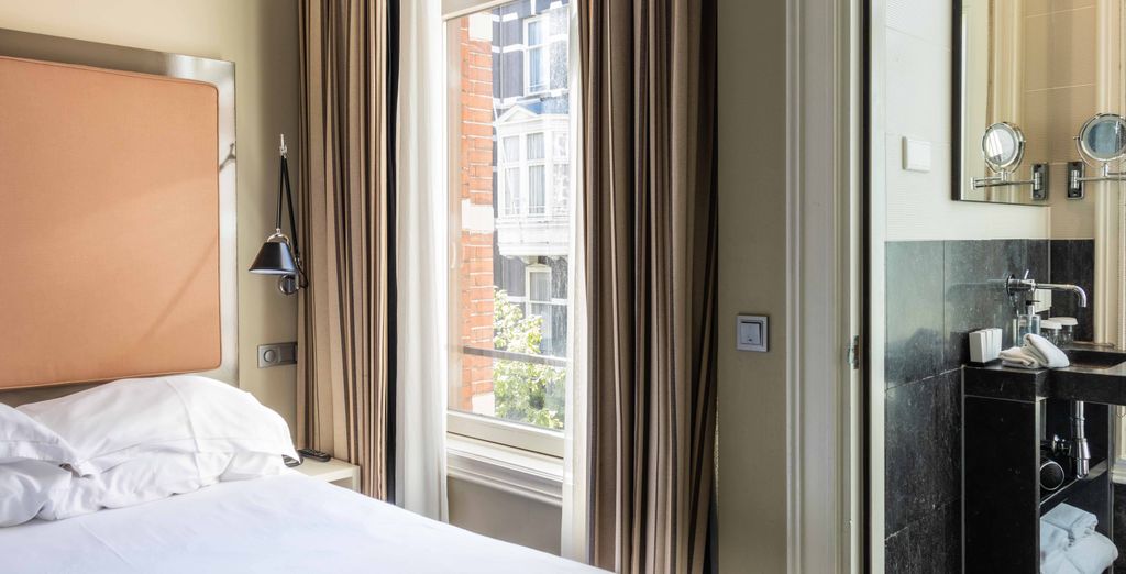 Hotel Roemer Amsterdam 4*