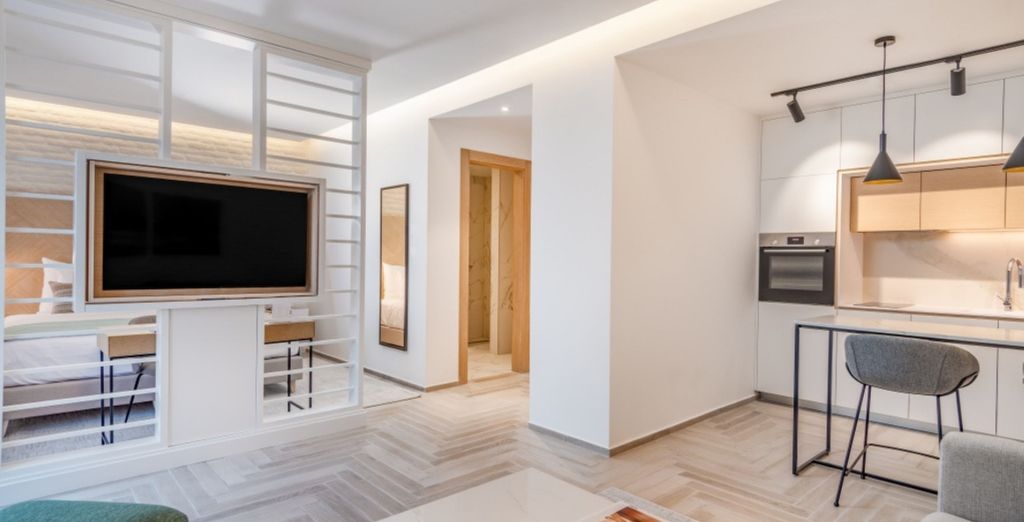 Lazure Hotel & Marina 5*