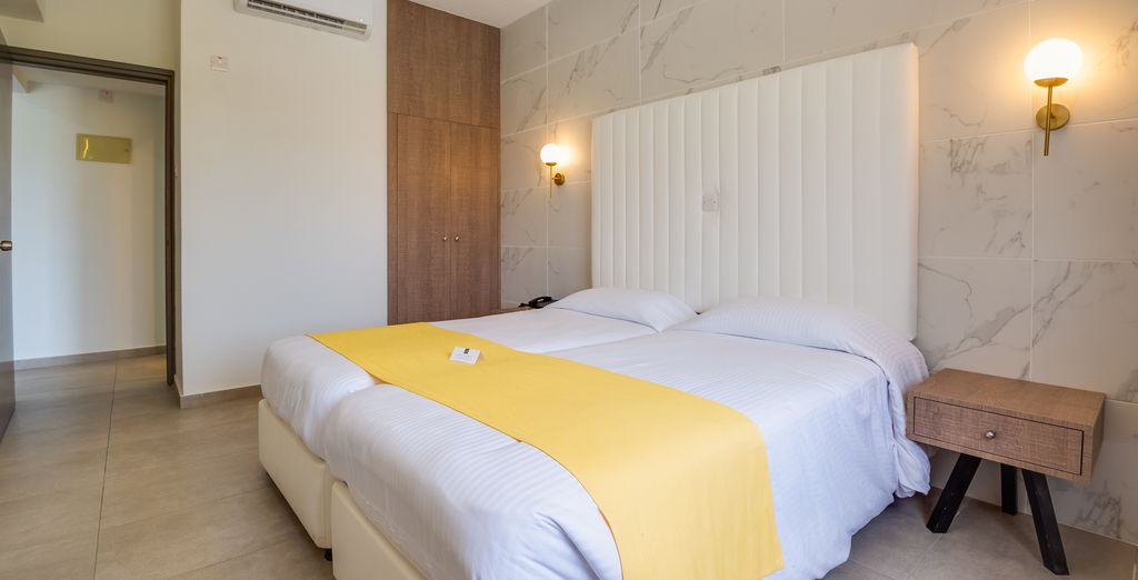 Narcissos Waterpark Resort 4*