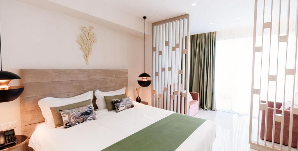 At Herbal Hotel 4*