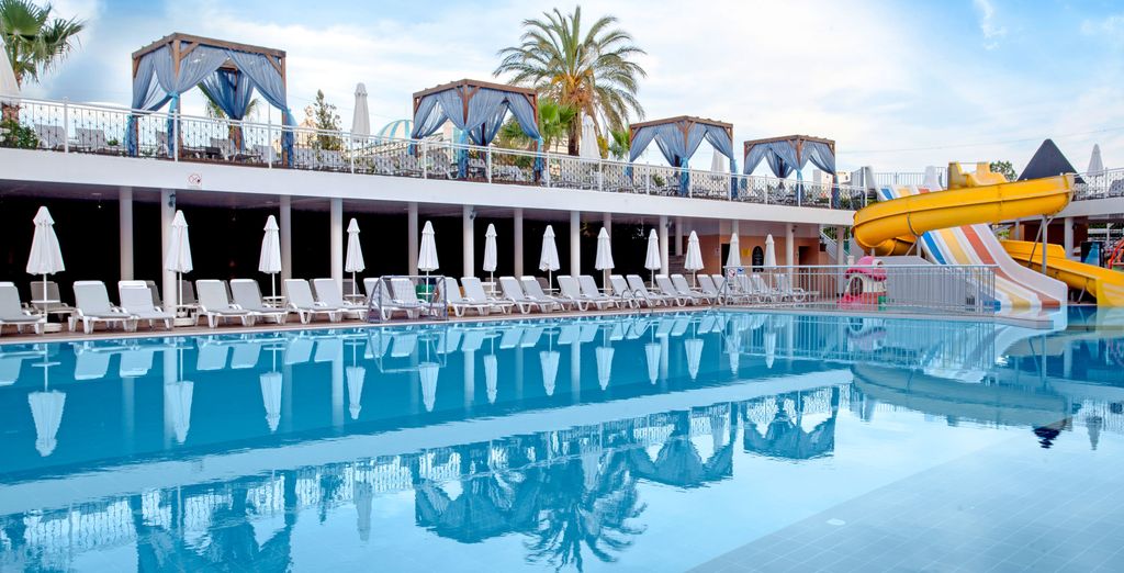 Dream World Resort & Spa 5*