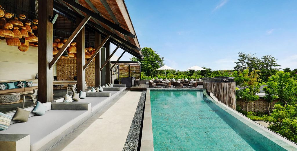 Seres Springs Resort Ubud 5* & Cross Bali Breakers Jimbaran 5*