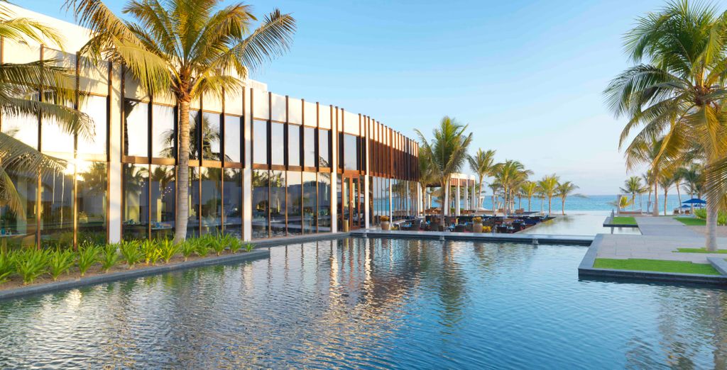 Al Baleed Resort 5*