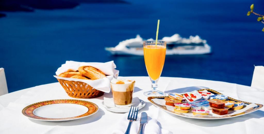 Kratiras View Luxury Suites