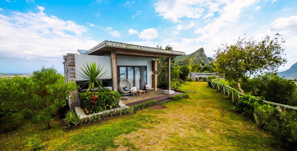 Seasense Boutique Hotel & Spa 5* e Les Chalets Chamarel 4*