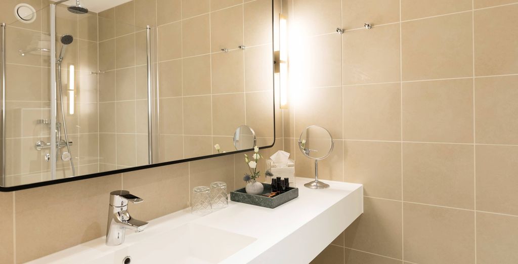 Elite Hotel Carolina Tower 4*