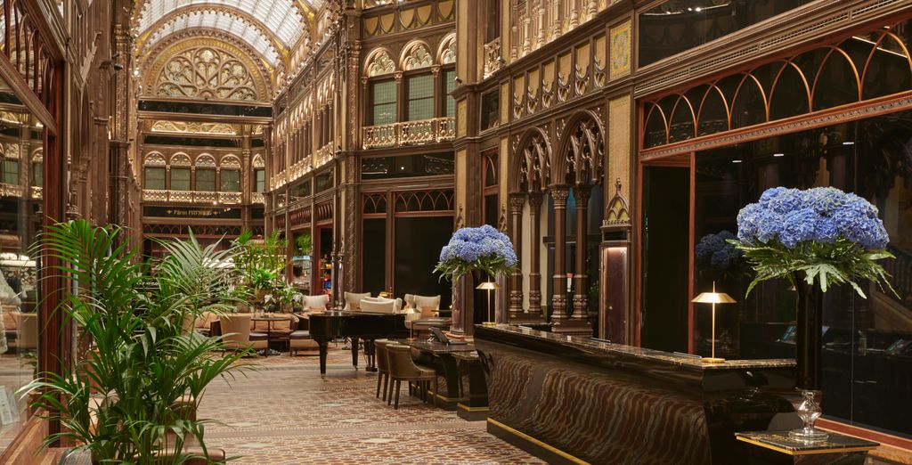 Párisi Udvar Hotel Budapest 5*