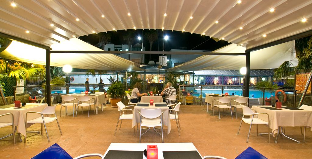 Las Buganvillas Apartments - Adults Only
