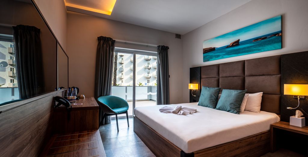 Bora Bora Ibiza Malta Resort - Adults Only