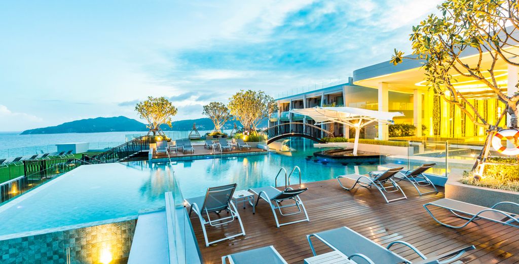 The Crest Resort & Pool Villas 5*