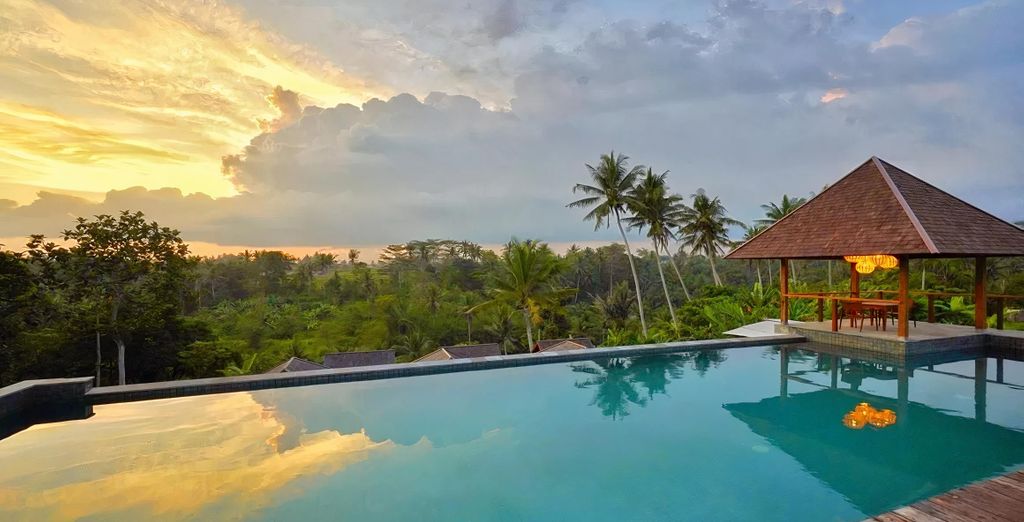 Tejaprana Bisma 5*, GiliZen Resort - Private Pool Villas 4* e Vivara Bali Private Pool Villas & Spa Retreat 5*