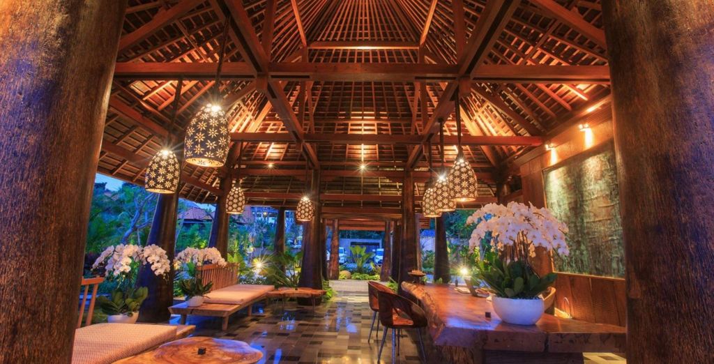 Tejaprana Bisma 5*, GiliZen Resort - Private Pool Villas 4* e Vivara Bali Private Pool Villas & Spa Retreat 5*