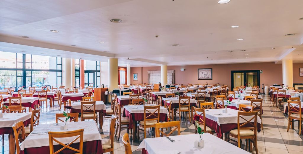 Grand Muthu Golf Plaza Hotel & Spa 5*
