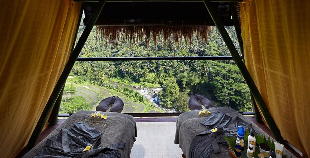 Kupu Kupu Jimbaran 4*, Kupu Kupu Barong 5* e possibile estensione a Seminyak