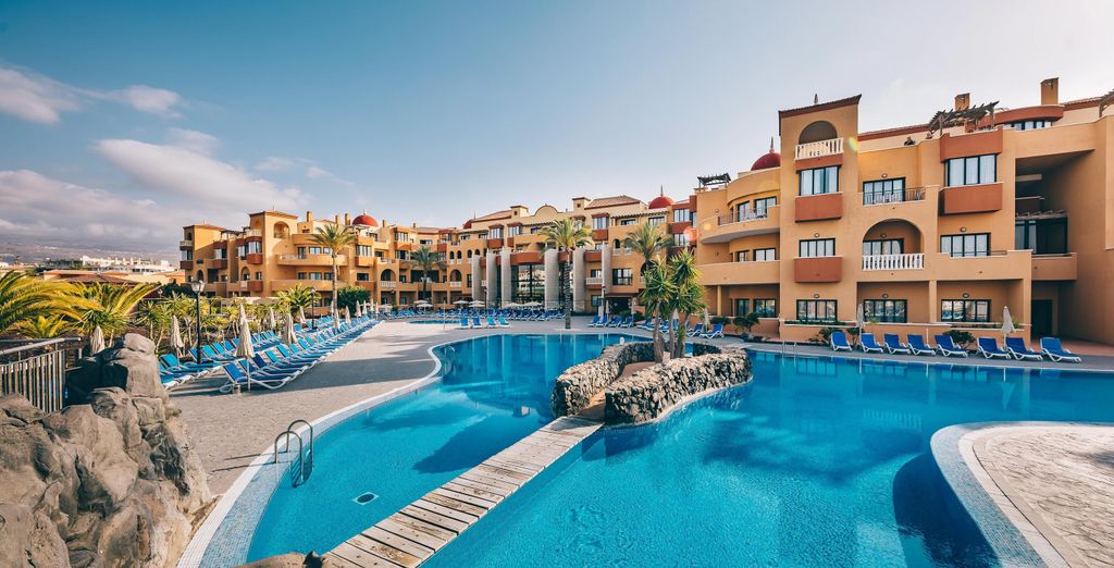 Grand Muthu Golf Plaza Hotel & Spa 5*