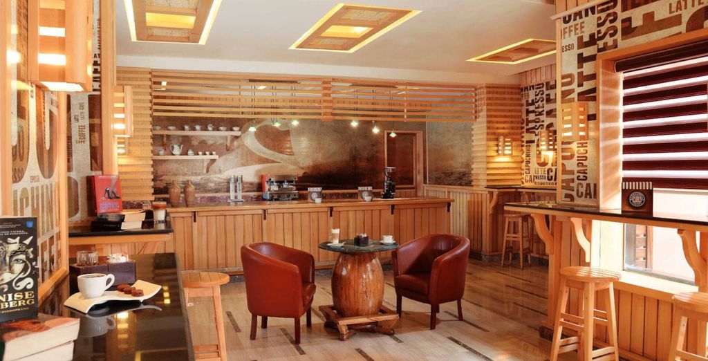 Alf Leila Wa Leila Hotel 4* 