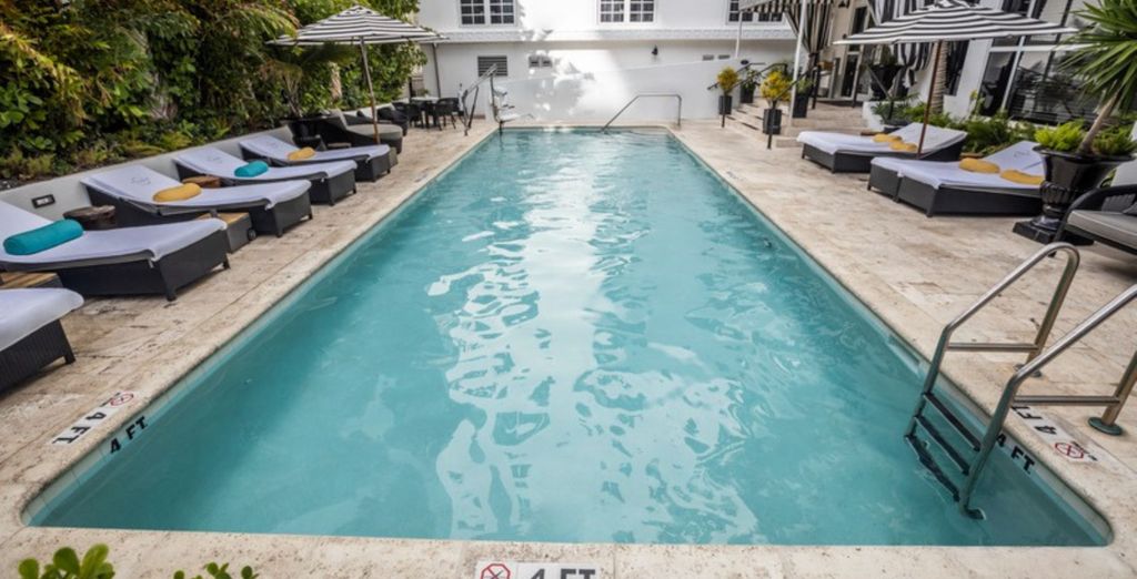Croydon Miami Beach 4*