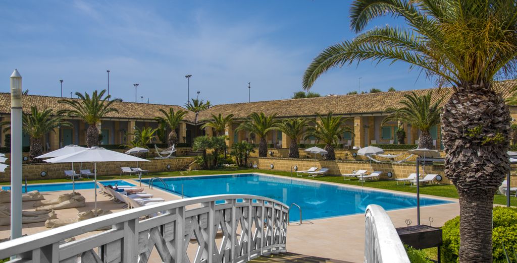 Combinato Venus Sea Garden Resort 4* e Il Picciolo Etna Golf Resort & Spa 4*
