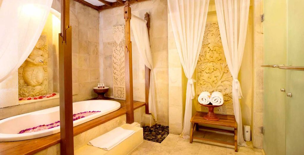 The Mansion Resort 4*, Anema Resort Gili Lombok 5* e Renaissance Bali Uluwatu Resort & Spa 5*
