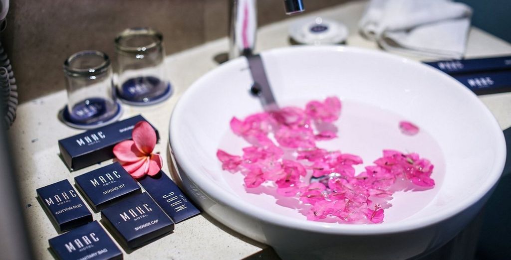 Combinato Ubud Wana Resort 4*, MARC Hotel Gili Trawangan Lombok e Jambuluwuk Oceano Seminyak Hotel 5*