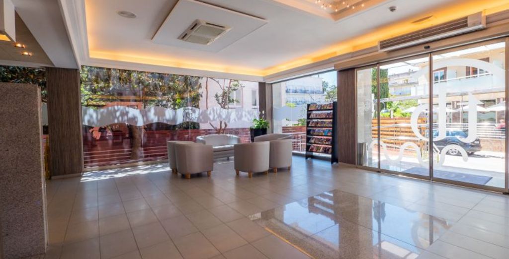 Hotel Tossa Beach Center 4*